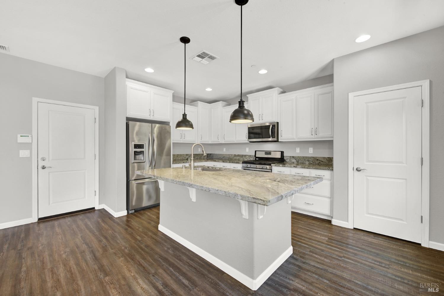 Detail Gallery Image 17 of 64 For 1265 Cornell Ct, Dixon,  CA 95620 - 3 Beds | 2/1 Baths