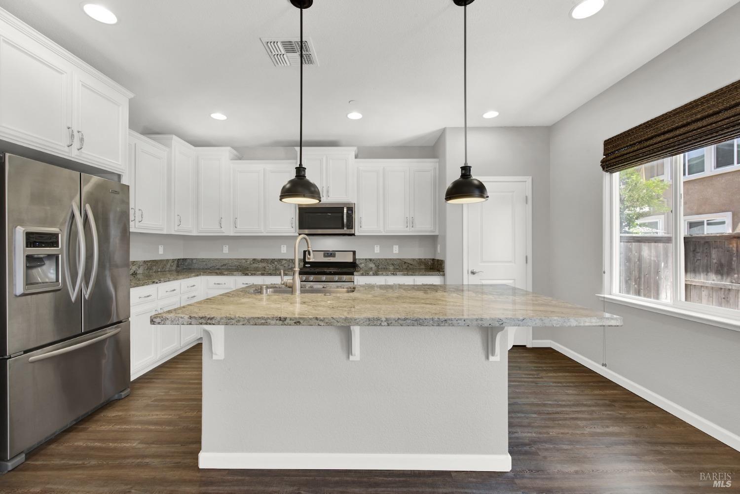 Detail Gallery Image 19 of 64 For 1265 Cornell Ct, Dixon,  CA 95620 - 3 Beds | 2/1 Baths