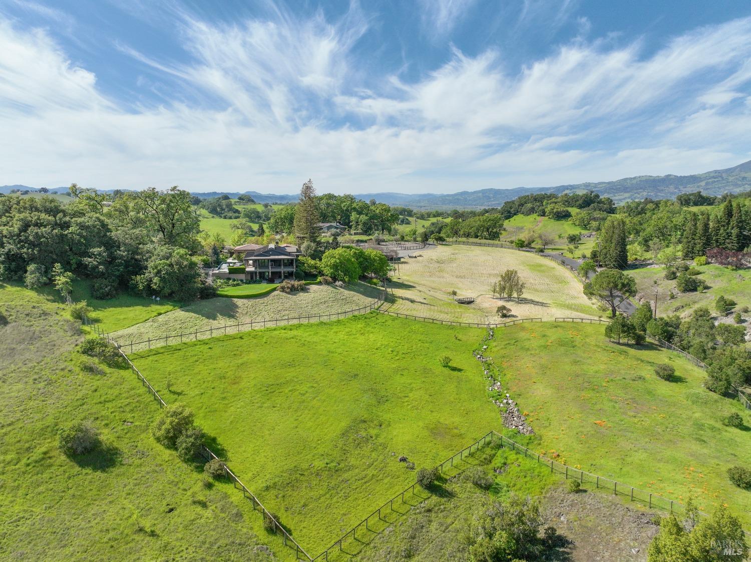 Detail Gallery Image 89 of 96 For 4030 Old Barn Rd, Healdsburg,  CA 95448 - 4 Beds | 5/1 Baths