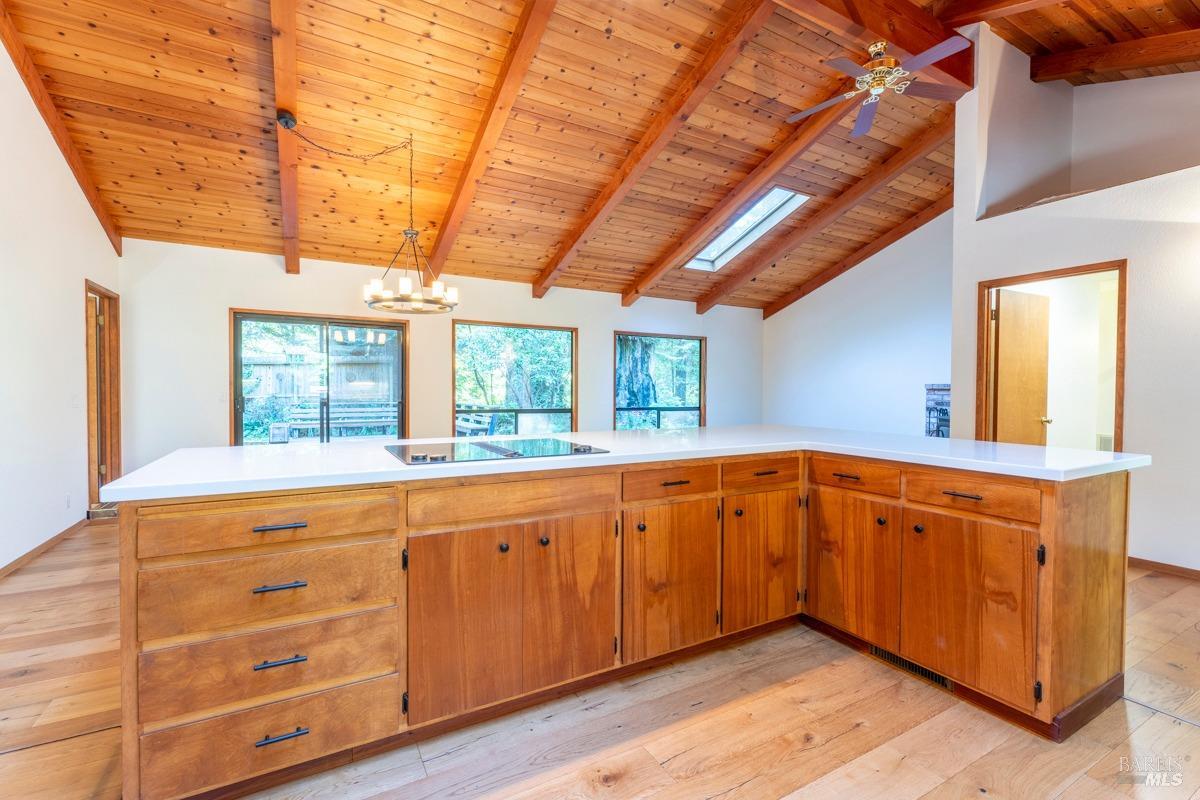 Detail Gallery Image 9 of 37 For 12141 Pinewood Rd, Mendocino,  CA 95460 - 3 Beds | 2 Baths