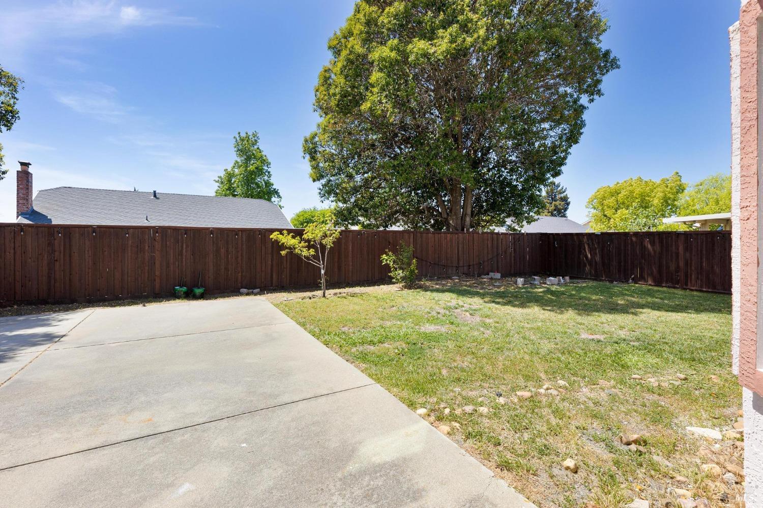 Detail Gallery Image 39 of 42 For 728 Monte Carlo Dr, Suisun City,  CA 94585 - 4 Beds | 3 Baths