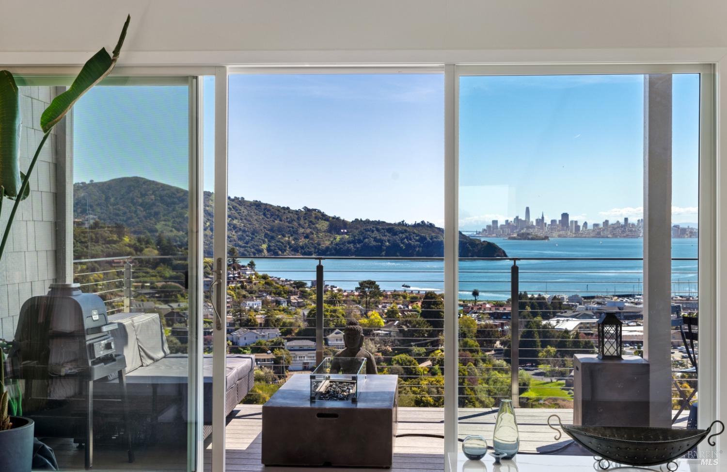 Detail Gallery Image 23 of 33 For Address Is Not Disclosed,  Tiburon,  CA 94920 - 2 Beds | 2 Baths