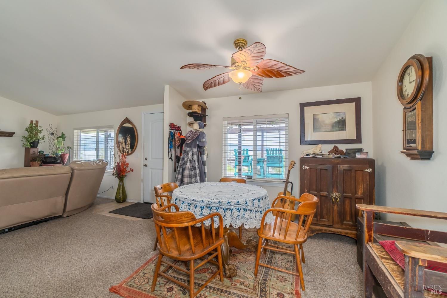 Detail Gallery Image 15 of 52 For 3699 Lakeshore Blvd, Lakeport,  CA 95453 - 3 Beds | 2 Baths