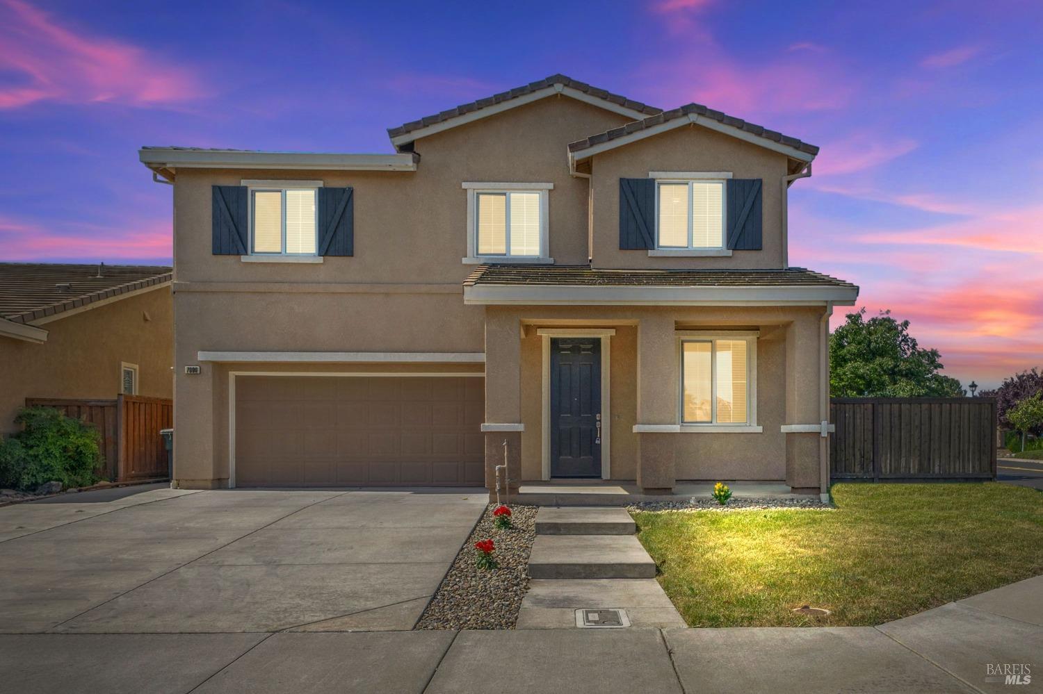 Detail Gallery Image 1 of 1 For 7000 Westminster Ct, Vacaville,  CA 95687 - 4 Beds | 2/1 Baths
