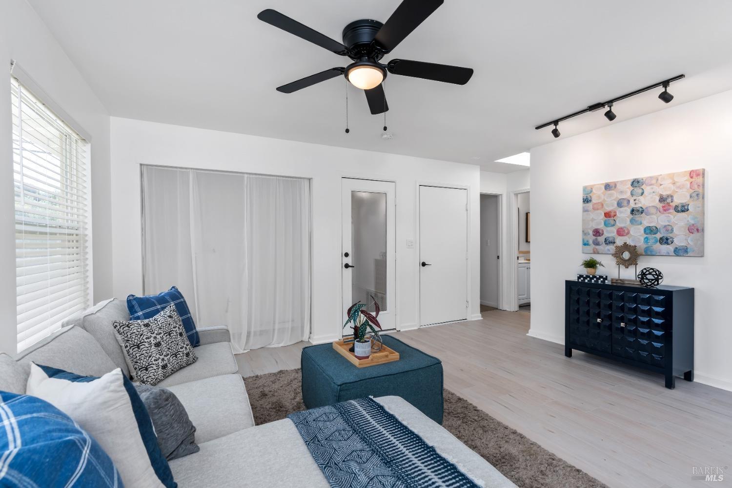 Detail Gallery Image 22 of 45 For 2208 Sacramento St, Vallejo,  CA 94590 - 4 Beds | 2 Baths