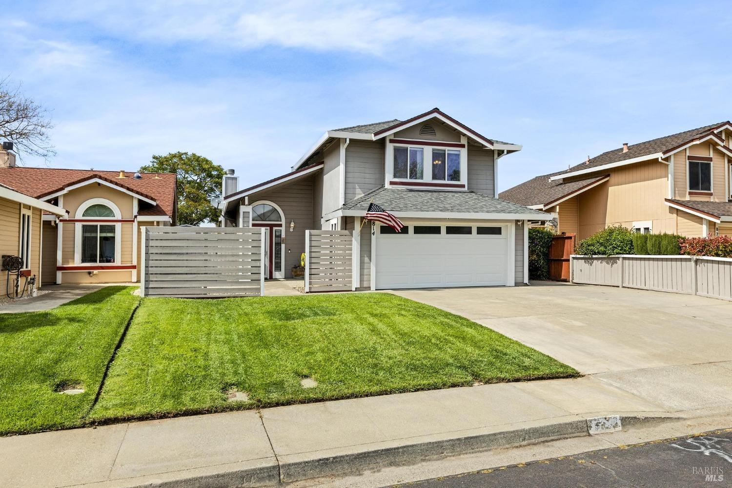 Detail Gallery Image 2 of 37 For 814 Morissette Way, Vacaville,  CA 95687 - 3 Beds | 2/1 Baths