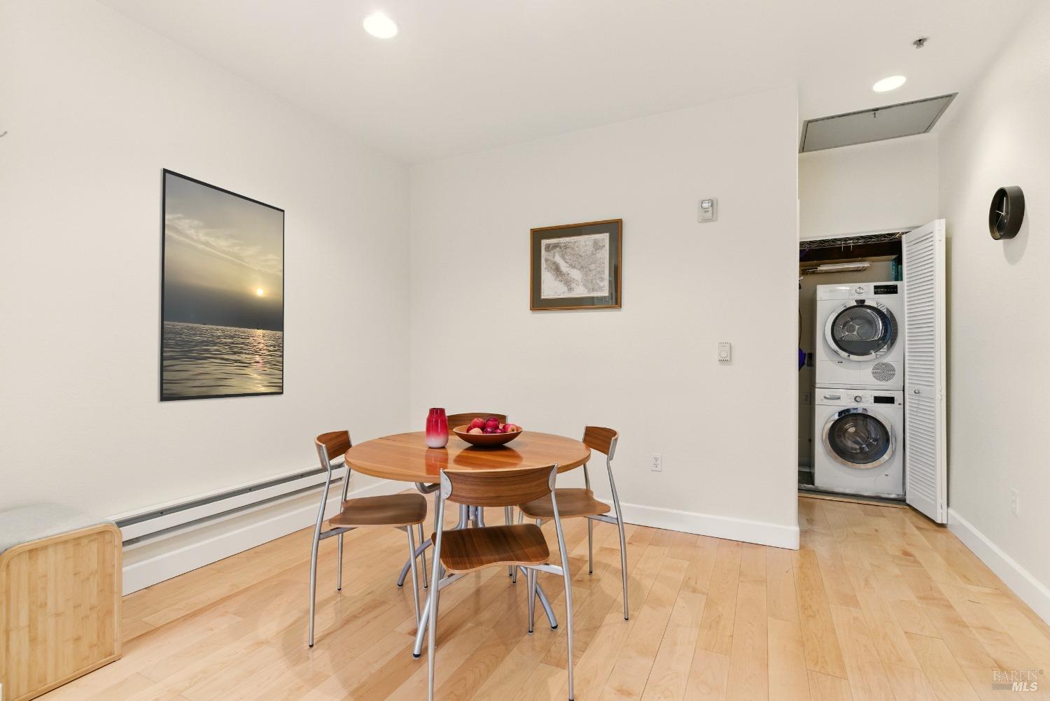 Detail Gallery Image 14 of 39 For 401 North Ave #310,  San Rafael,  CA 94903 - 1 Beds | 1 Baths
