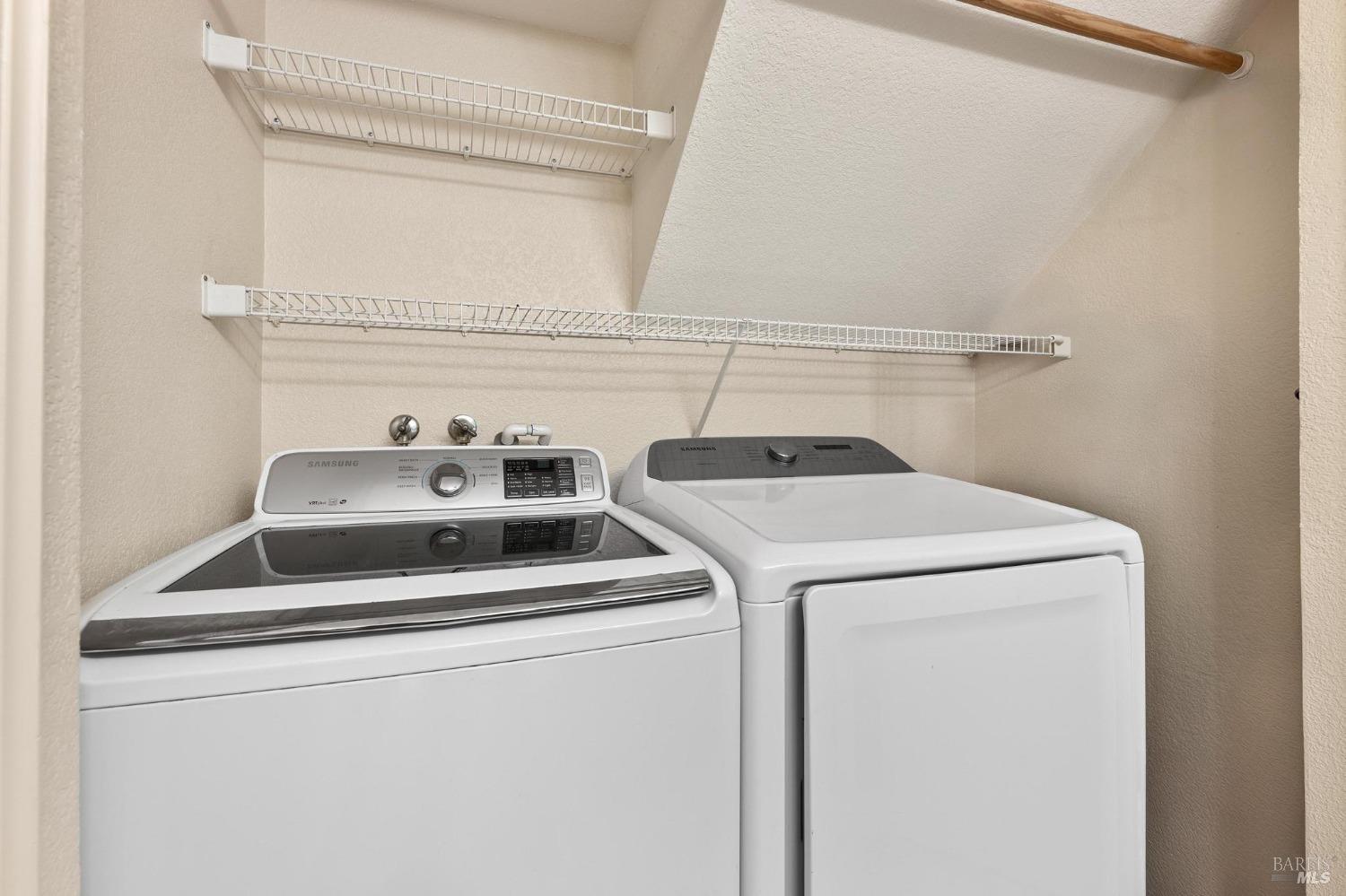 Detail Gallery Image 15 of 37 For 814 Morissette Way, Vacaville,  CA 95687 - 3 Beds | 2/1 Baths