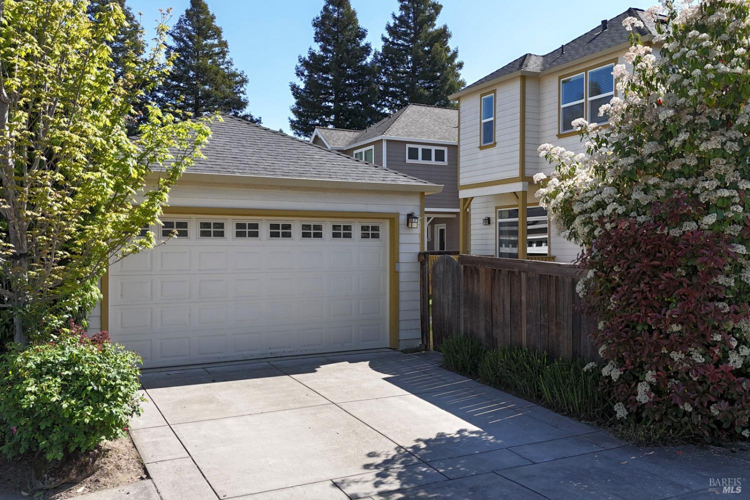 Detail Gallery Image 9 of 49 For 5 Clark Ave, Cloverdale,  CA 95425 - 3 Beds | 2/1 Baths
