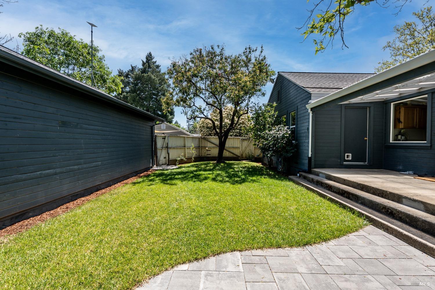 Detail Gallery Image 26 of 35 For 555 Hazel Ave, Ukiah,  CA 95482 - 4 Beds | 3 Baths