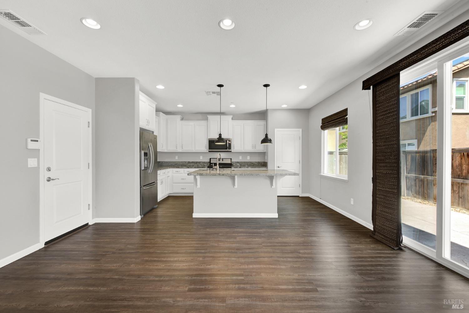 Detail Gallery Image 16 of 64 For 1265 Cornell Ct, Dixon,  CA 95620 - 3 Beds | 2/1 Baths