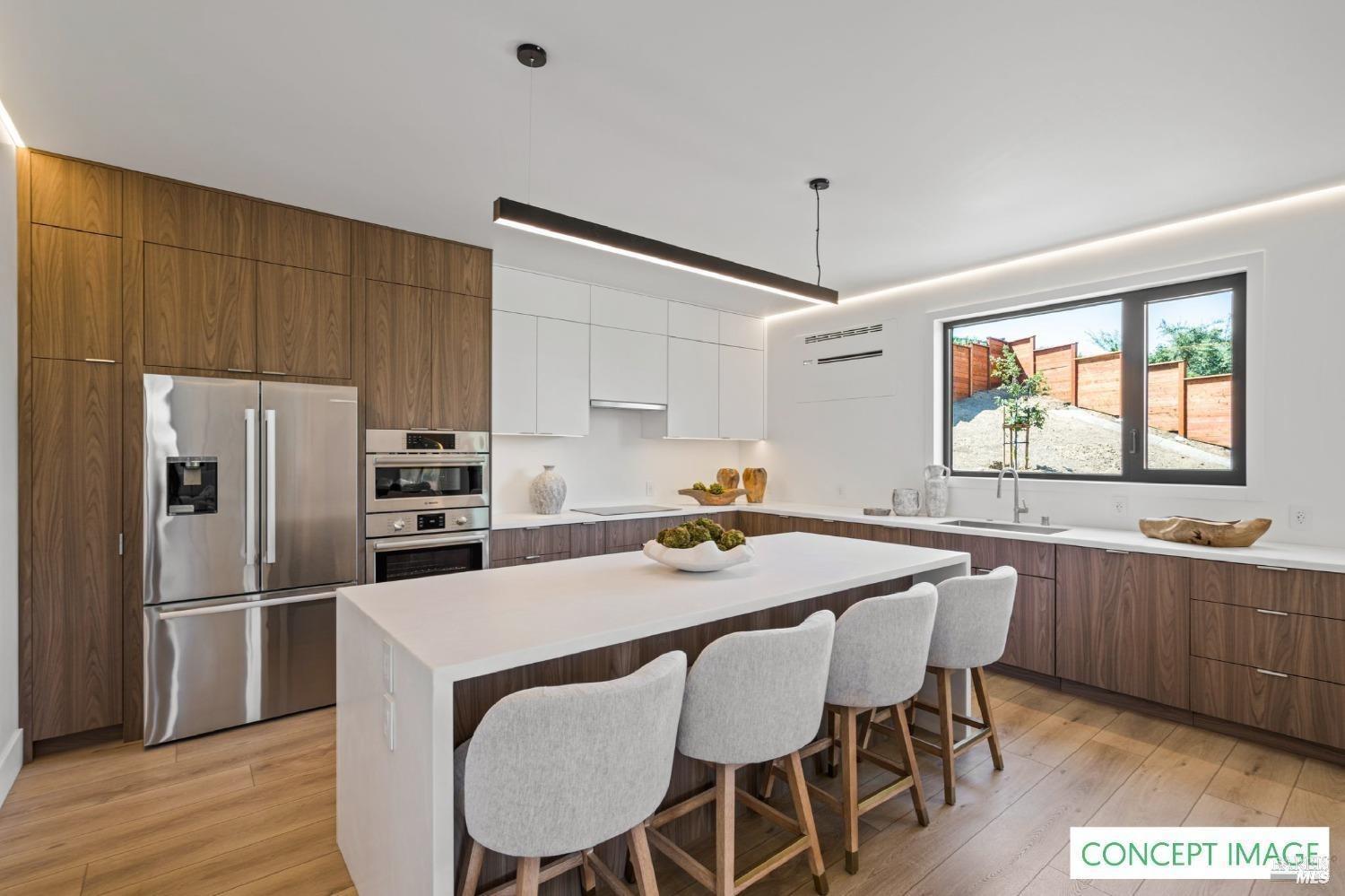 Detail Gallery Image 4 of 10 For 3746 Doverton Ct, Santa Rosa,  CA 95404 - 5 Beds | 3/1 Baths