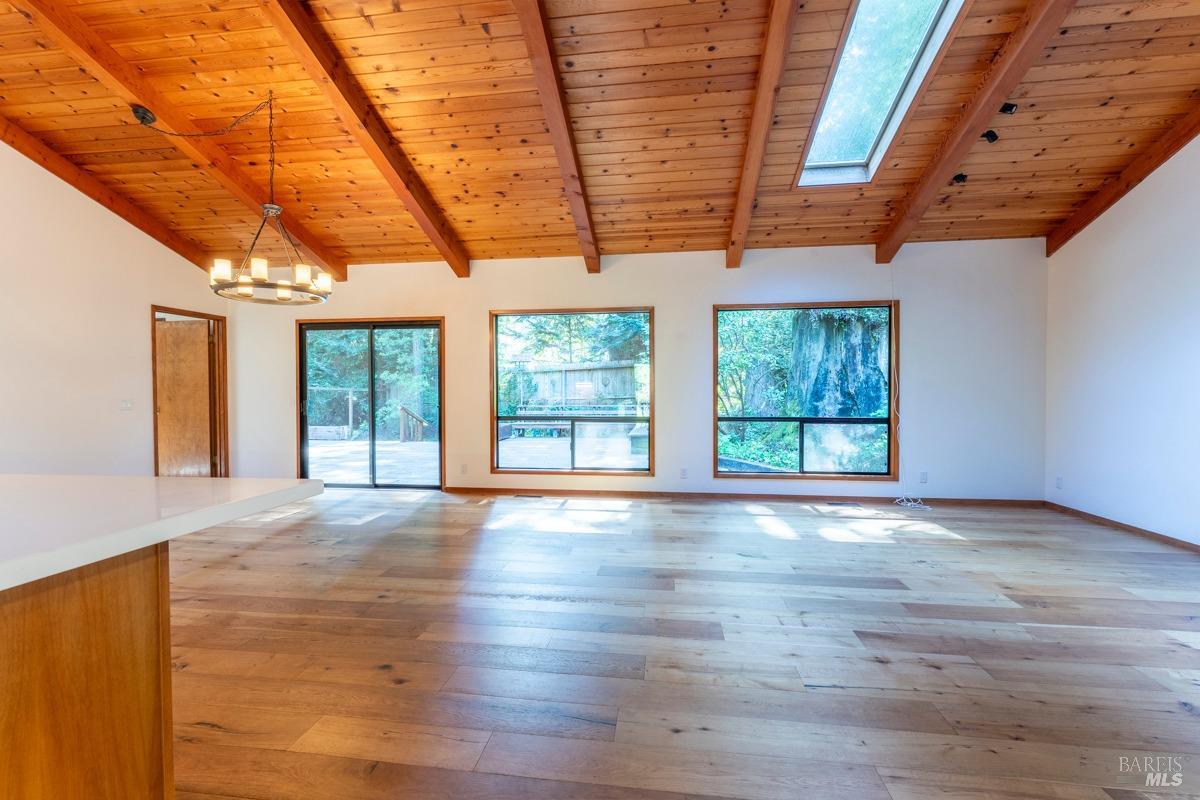 Detail Gallery Image 4 of 37 For 12141 Pinewood Rd, Mendocino,  CA 95460 - 3 Beds | 2 Baths