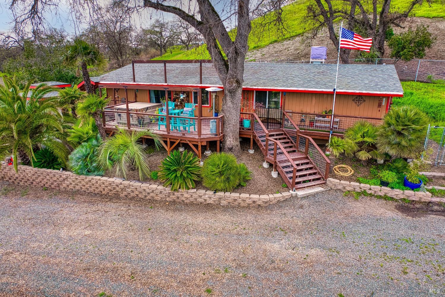 Detail Gallery Image 34 of 52 For 3699 Lakeshore Blvd, Lakeport,  CA 95453 - 3 Beds | 2 Baths