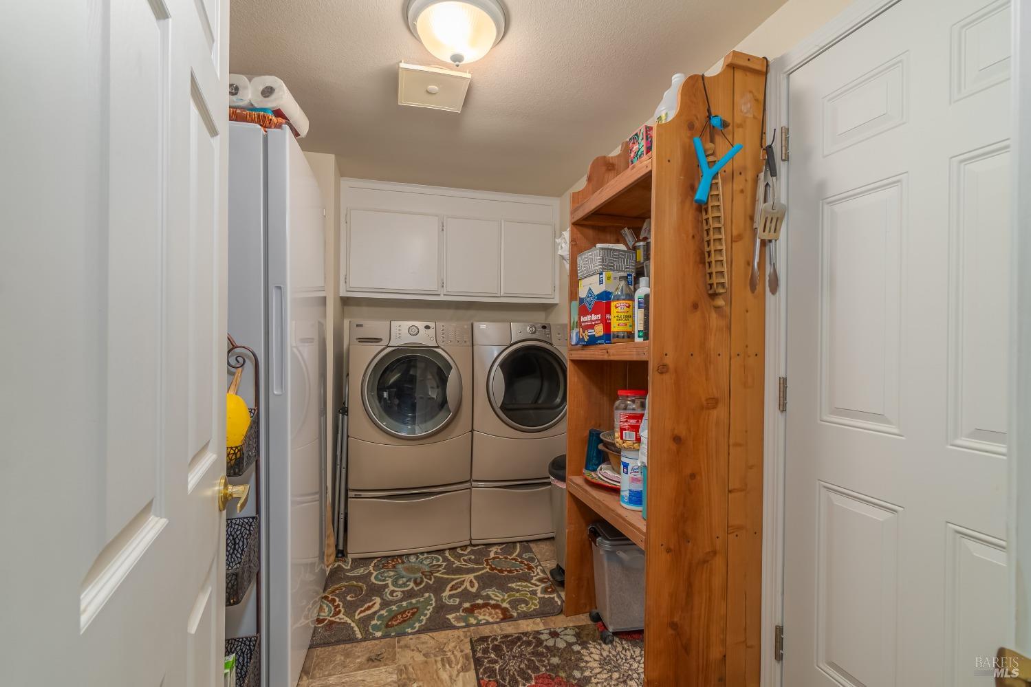 Detail Gallery Image 32 of 52 For 3699 Lakeshore Blvd, Lakeport,  CA 95453 - 3 Beds | 2 Baths