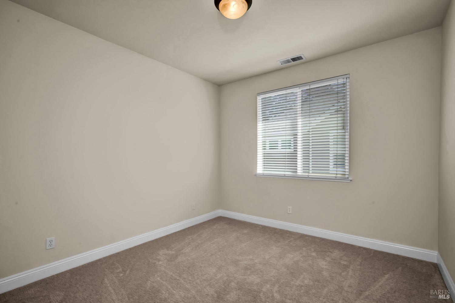 Detail Gallery Image 41 of 49 For 5 Clark Ave, Cloverdale,  CA 95425 - 3 Beds | 2/1 Baths