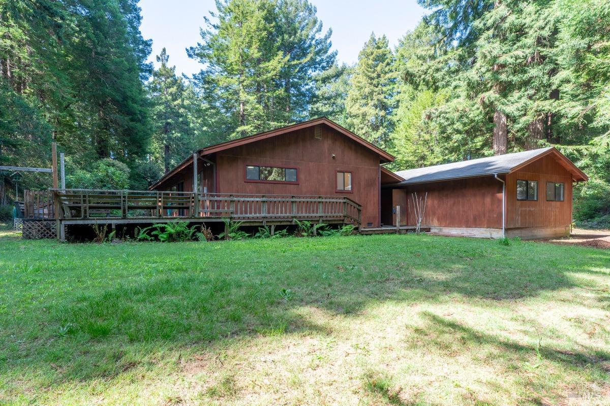 Detail Gallery Image 23 of 37 For 12141 Pinewood Rd, Mendocino,  CA 95460 - 3 Beds | 2 Baths