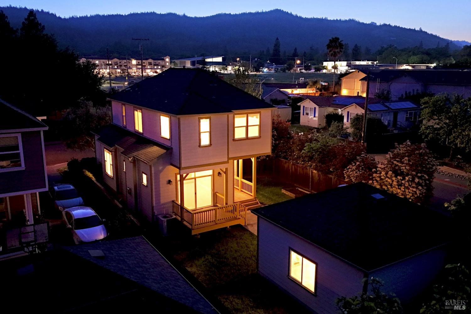 Detail Gallery Image 2 of 49 For 5 Clark Ave, Cloverdale,  CA 95425 - 3 Beds | 2/1 Baths