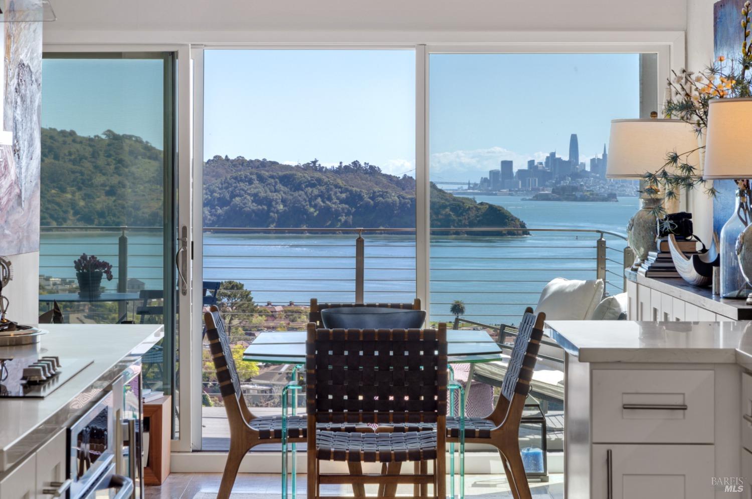 Detail Gallery Image 11 of 33 For Address Is Not Disclosed,  Tiburon,  CA 94920 - 2 Beds | 2 Baths