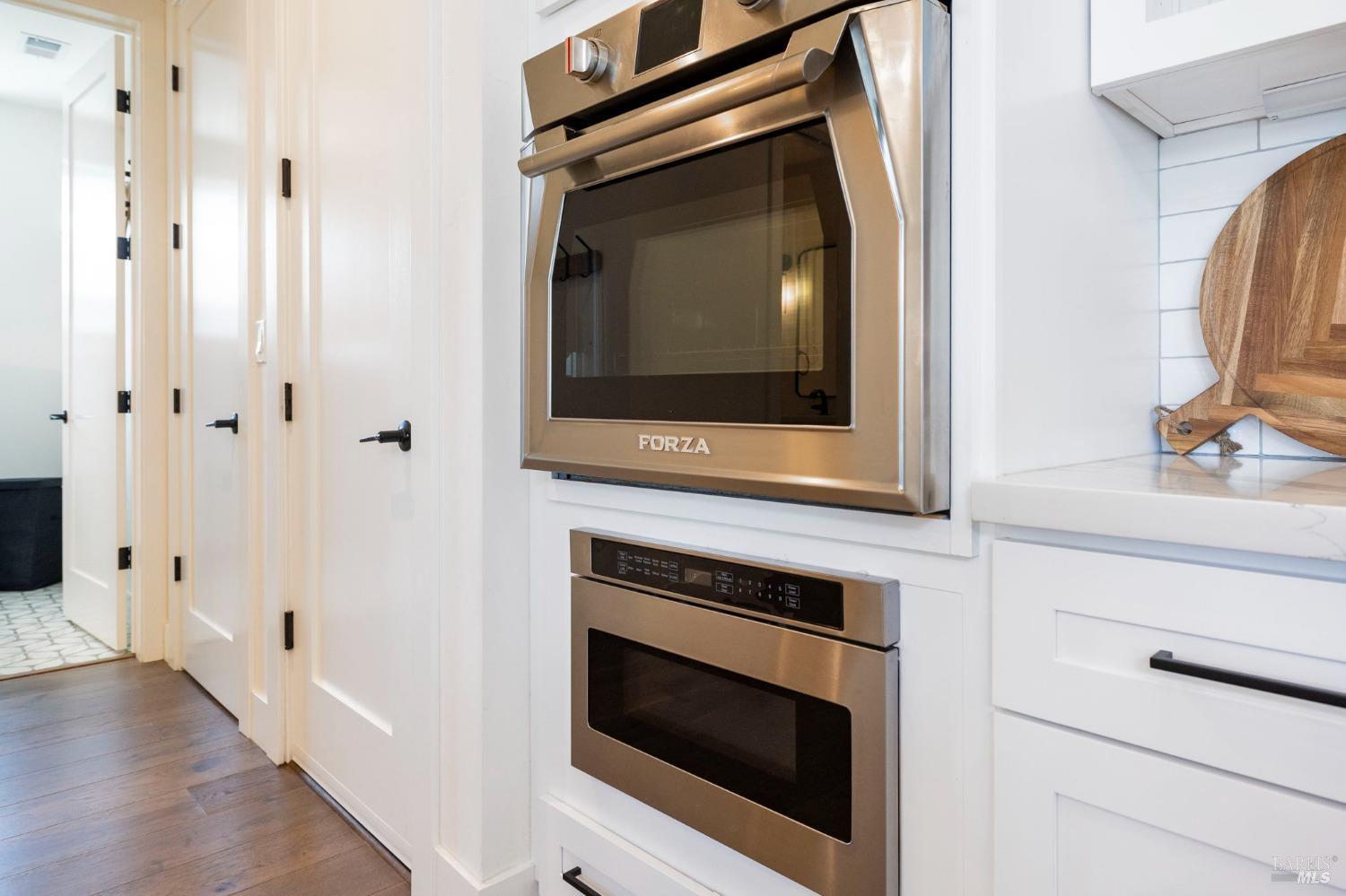 Detail Gallery Image 22 of 59 For 3750 Sawgrass Pl, Santa Rosa,  CA 95403 - 4 Beds | 3/1 Baths