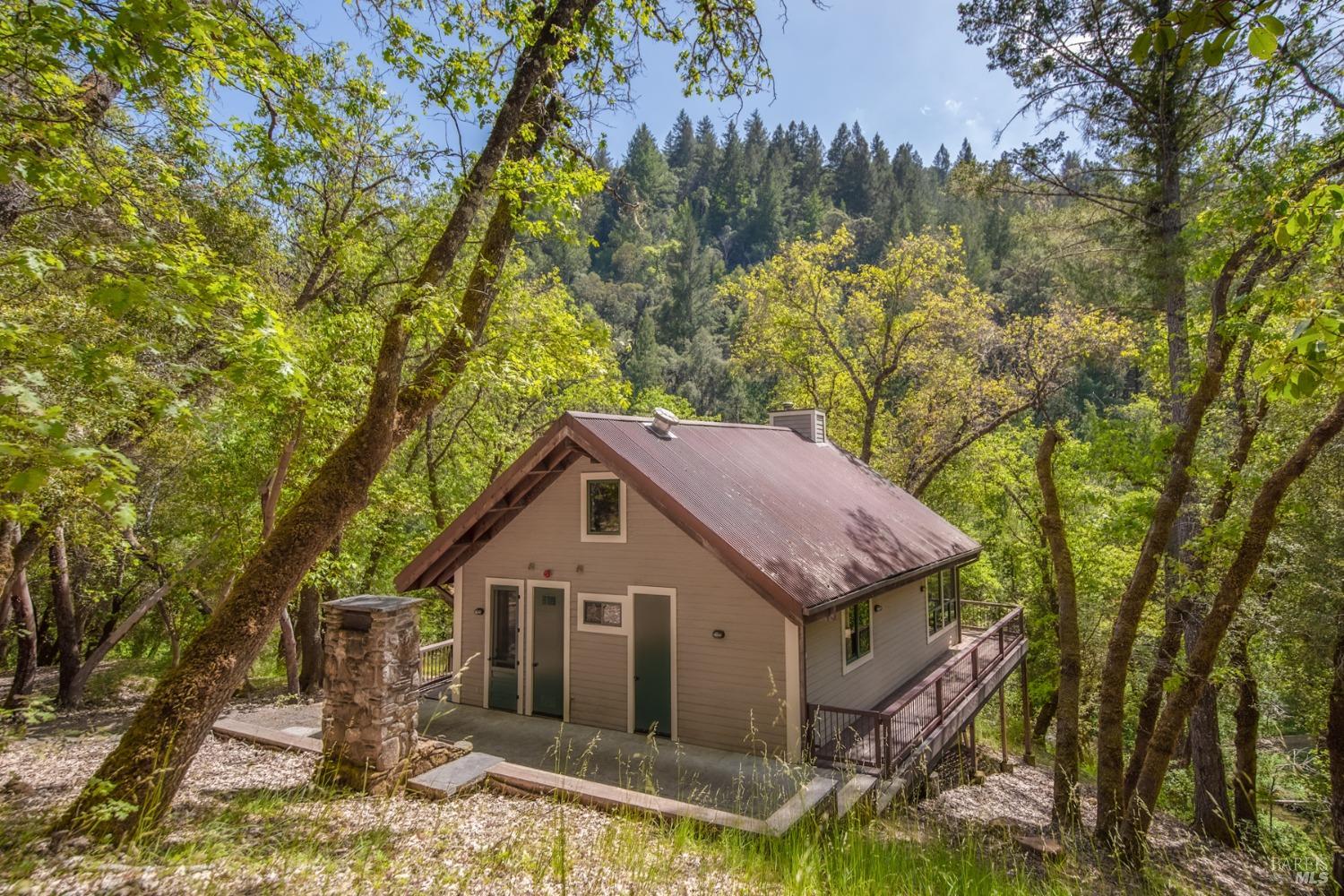Detail Gallery Image 4 of 35 For 16300 Yerba Santa Rd, Geyserville,  CA 95441 - 1 Beds | 1 Baths