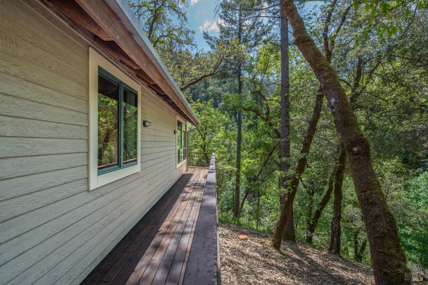Detail Gallery Image 18 of 35 For 16300 Yerba Santa Rd, Geyserville,  CA 95441 - 1 Beds | 1 Baths