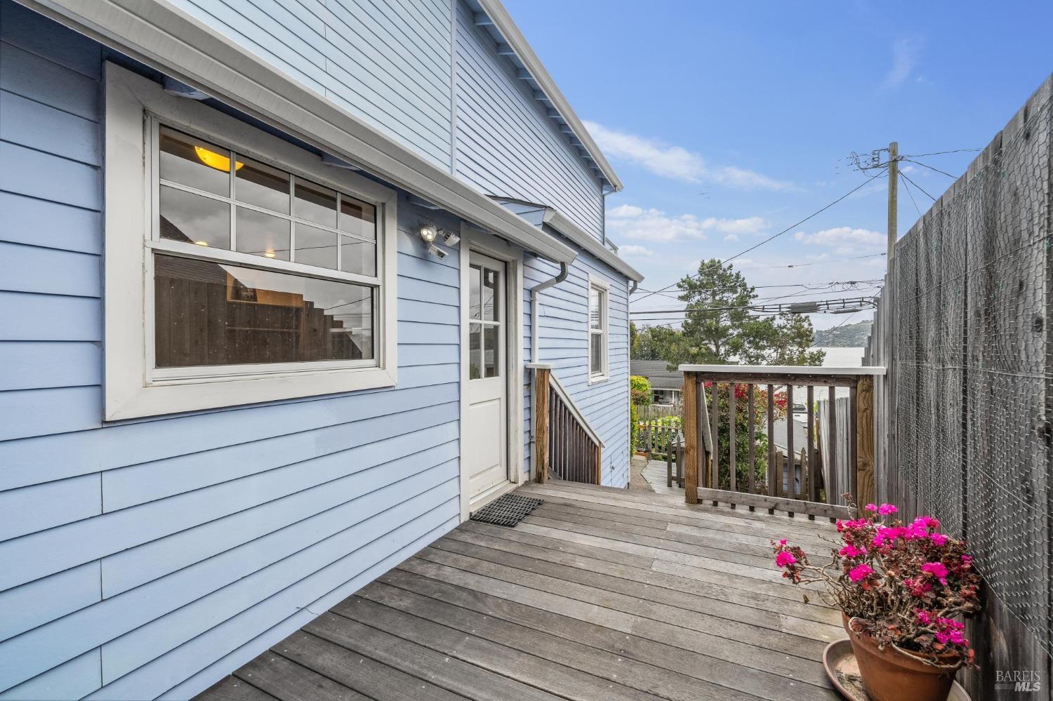Detail Gallery Image 65 of 76 For 58 Main St, San Rafael,  CA 94964 - 2 Beds | 2 Baths