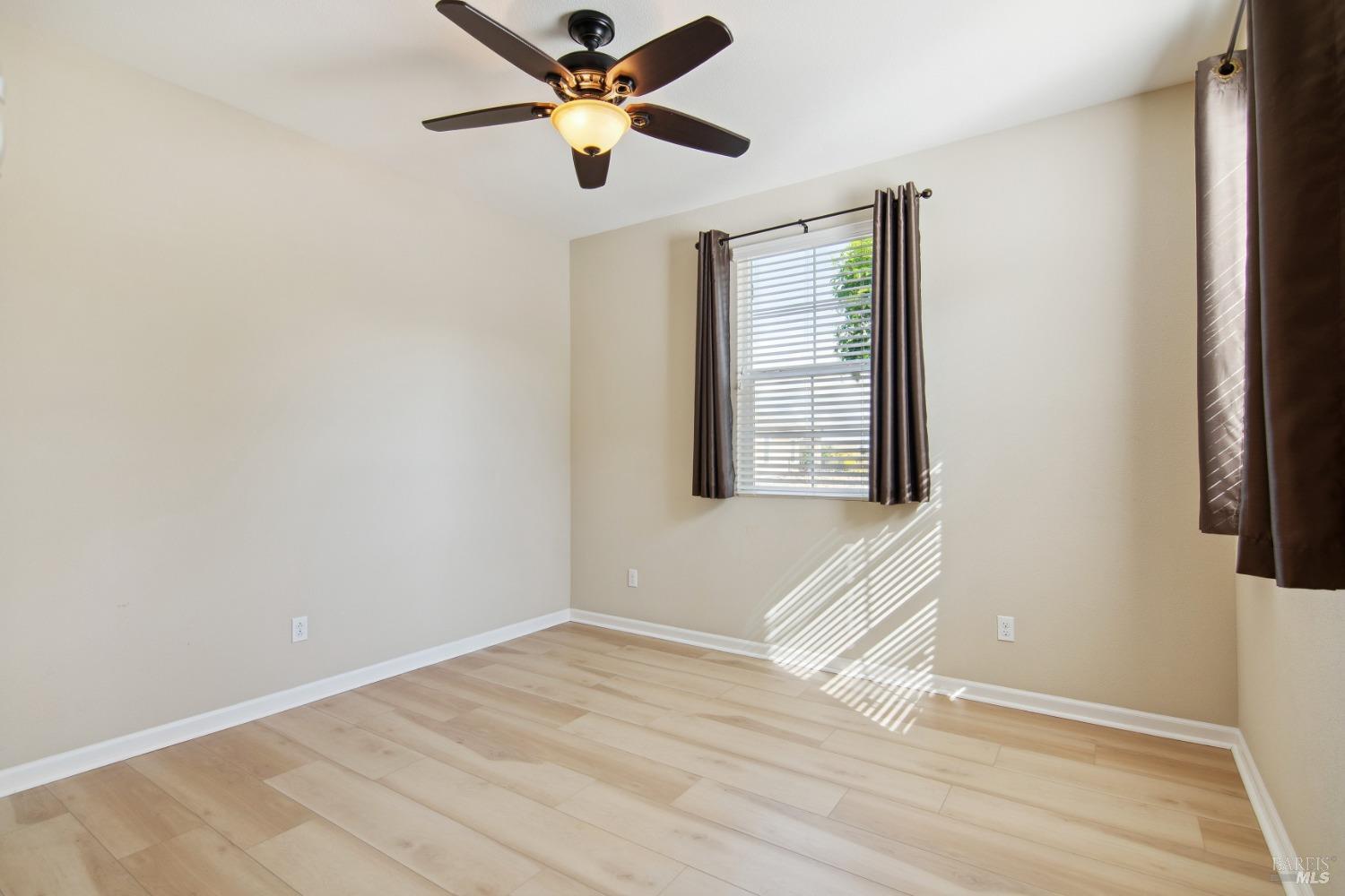 Detail Gallery Image 8 of 66 For 500 Three Rivers Ct, Rio Vista,  CA 94571 - 2 Beds | 2 Baths