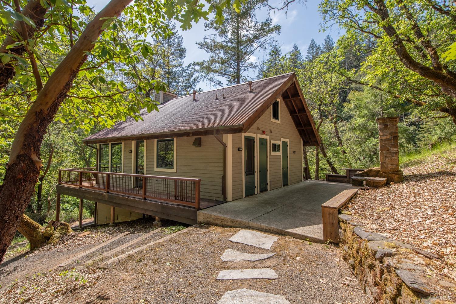 Detail Gallery Image 5 of 35 For 16300 Yerba Santa Rd, Geyserville,  CA 95441 - 1 Beds | 1 Baths