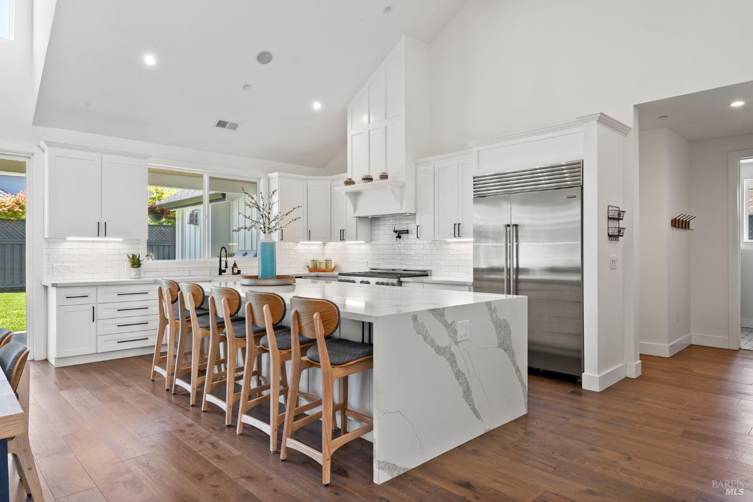 Detail Gallery Image 15 of 59 For 3750 Sawgrass Pl, Santa Rosa,  CA 95403 - 4 Beds | 3/1 Baths