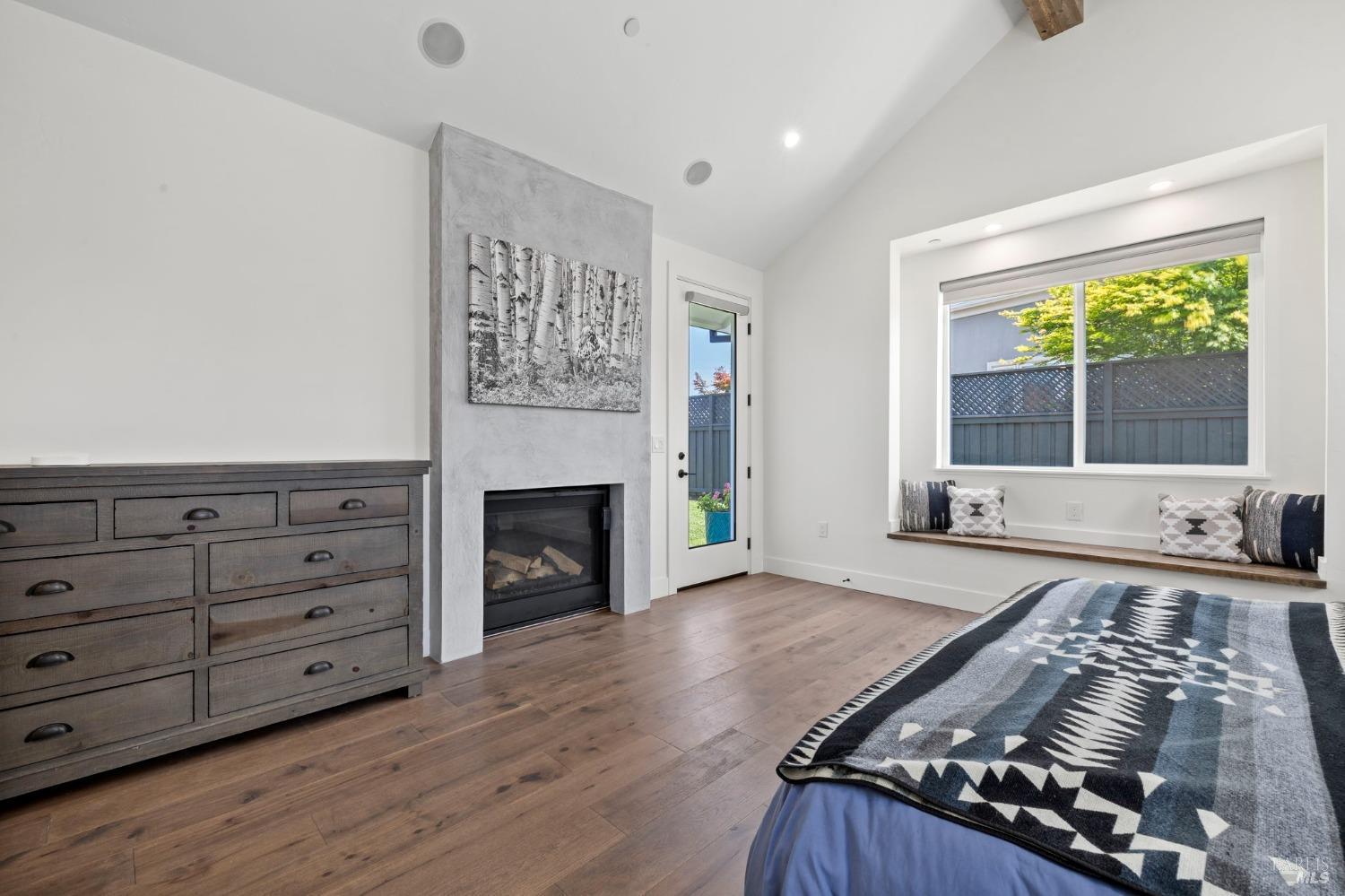Detail Gallery Image 30 of 59 For 3750 Sawgrass Pl, Santa Rosa,  CA 95403 - 4 Beds | 3/1 Baths