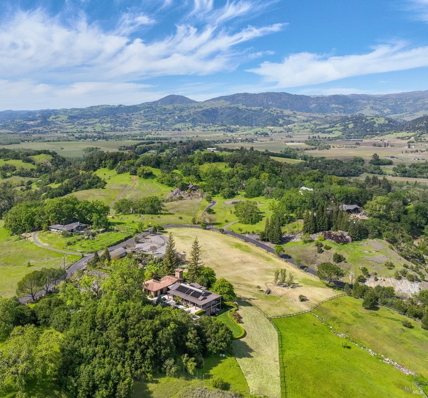 Detail Gallery Image 91 of 96 For 4030 Old Barn Rd, Healdsburg,  CA 95448 - 4 Beds | 5/1 Baths