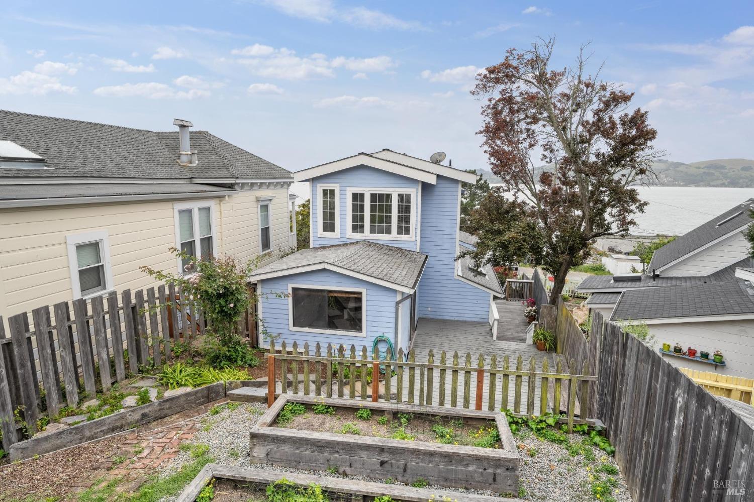 Detail Gallery Image 60 of 76 For 58 Main St, San Rafael,  CA 94964 - 2 Beds | 2 Baths