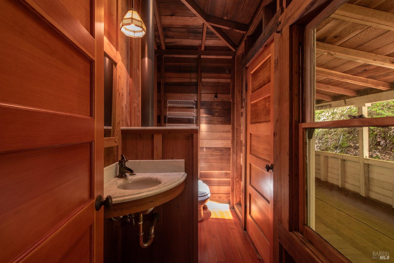Detail Gallery Image 32 of 35 For 16300 Yerba Santa Rd, Geyserville,  CA 95441 - 1 Beds | 1 Baths