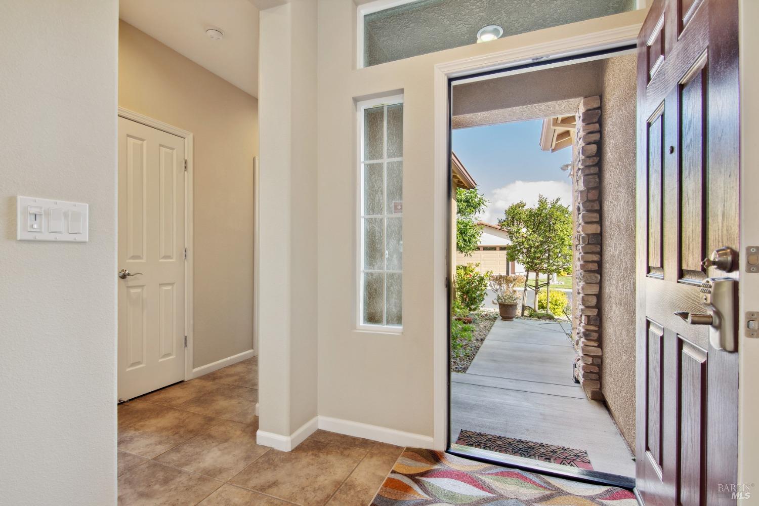 Detail Gallery Image 5 of 66 For 500 Three Rivers Ct, Rio Vista,  CA 94571 - 2 Beds | 2 Baths