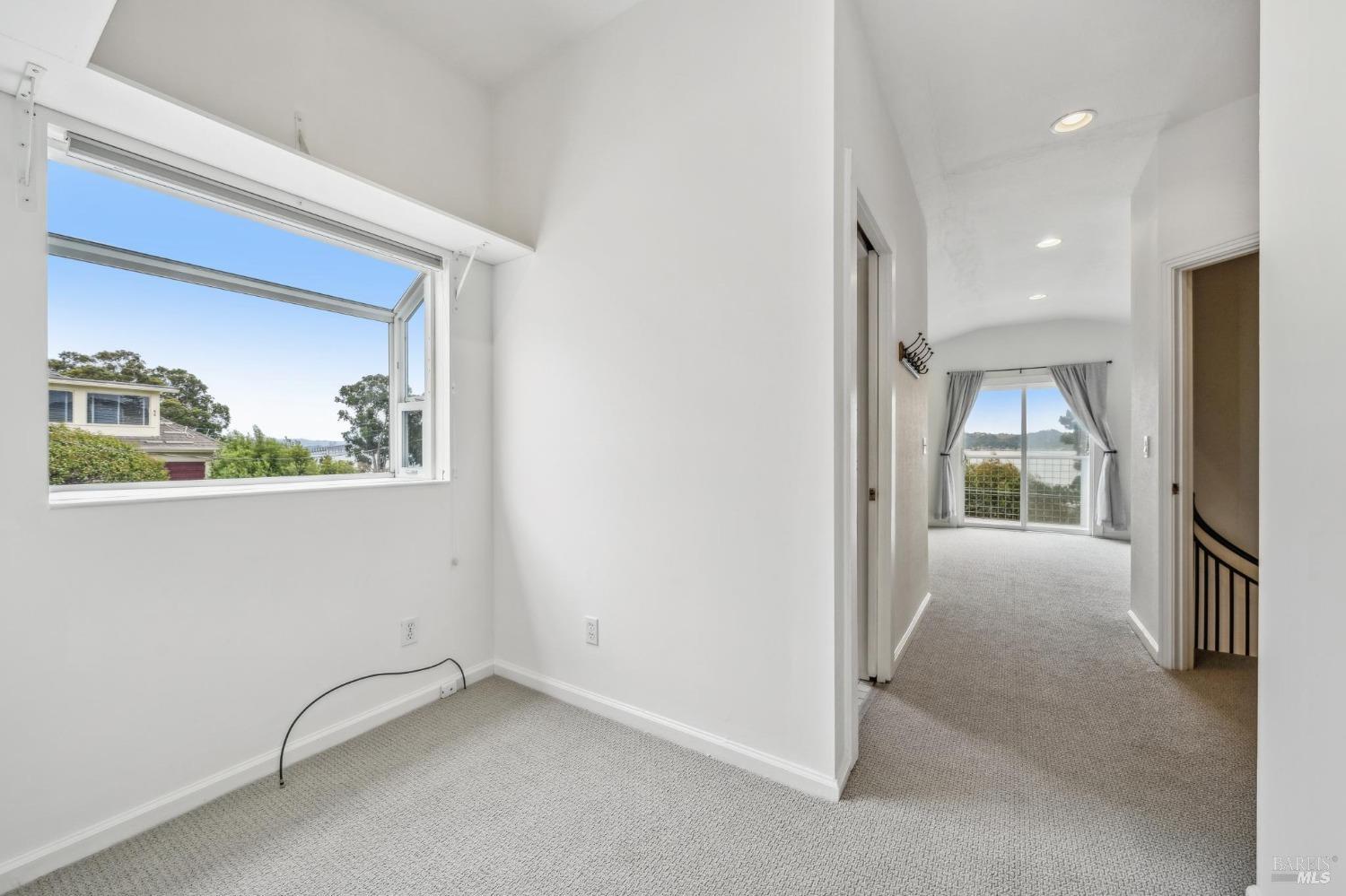 Detail Gallery Image 36 of 76 For 58 Main St, San Rafael,  CA 94964 - 2 Beds | 2 Baths