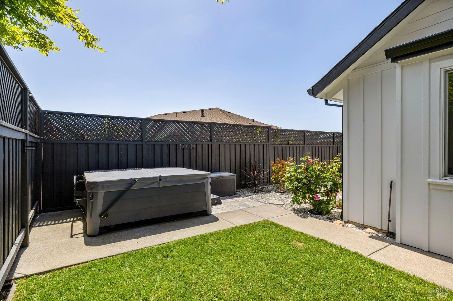Detail Gallery Image 48 of 59 For 3750 Sawgrass Pl, Santa Rosa,  CA 95403 - 4 Beds | 3/1 Baths