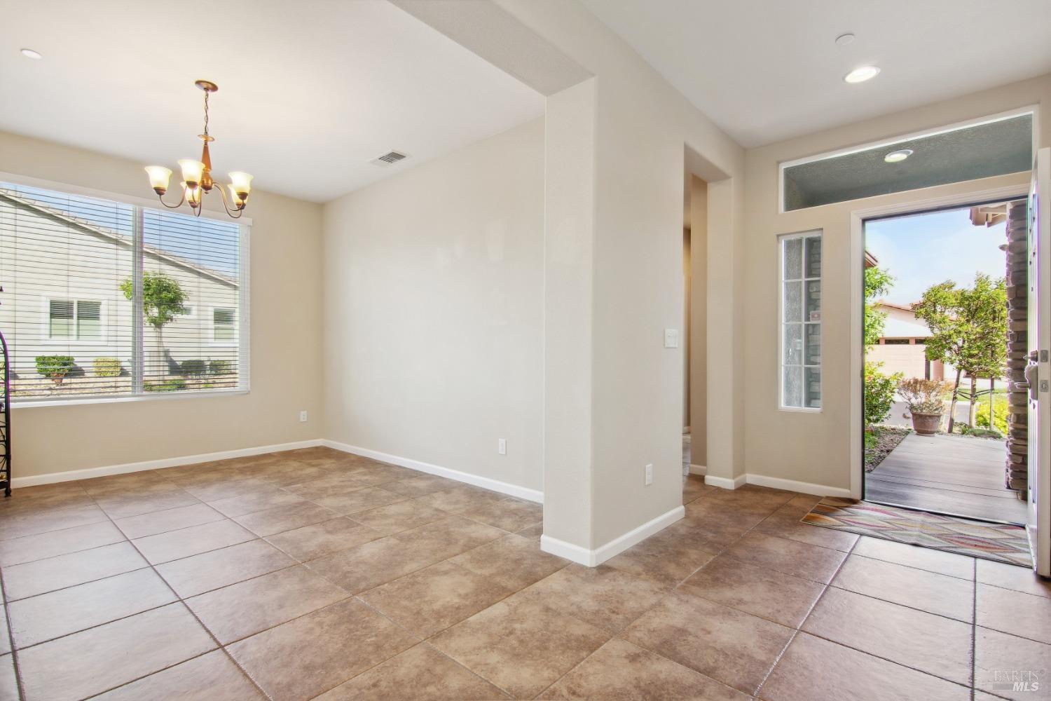 Detail Gallery Image 6 of 66 For 500 Three Rivers Ct, Rio Vista,  CA 94571 - 2 Beds | 2 Baths