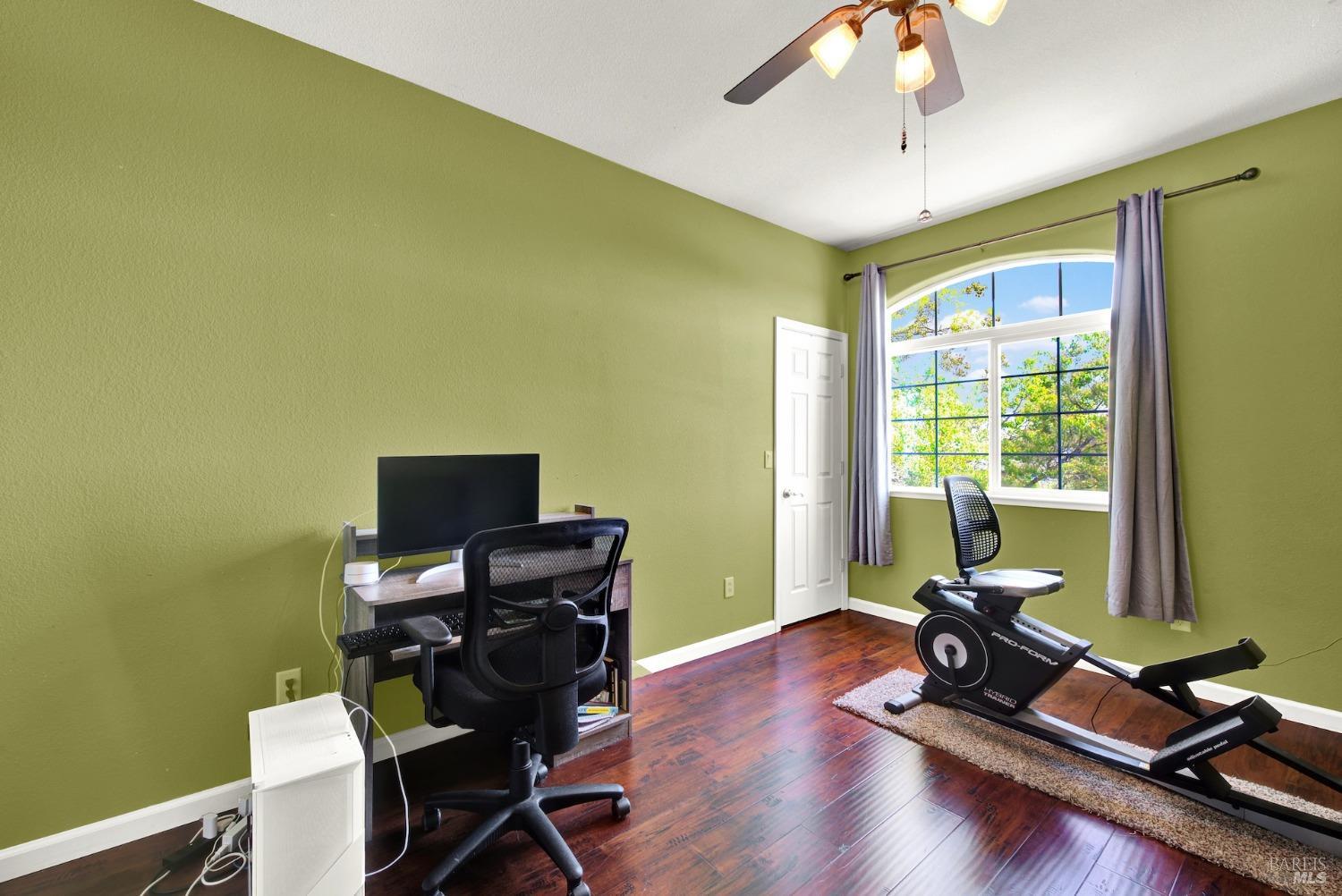 Detail Gallery Image 50 of 77 For 900 Shelter Cove Ct, Vacaville,  CA 95688 - 5 Beds | 3 Baths