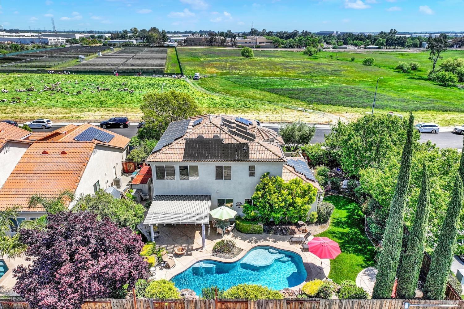 Detail Gallery Image 60 of 77 For 900 Shelter Cove Ct, Vacaville,  CA 95688 - 5 Beds | 3 Baths