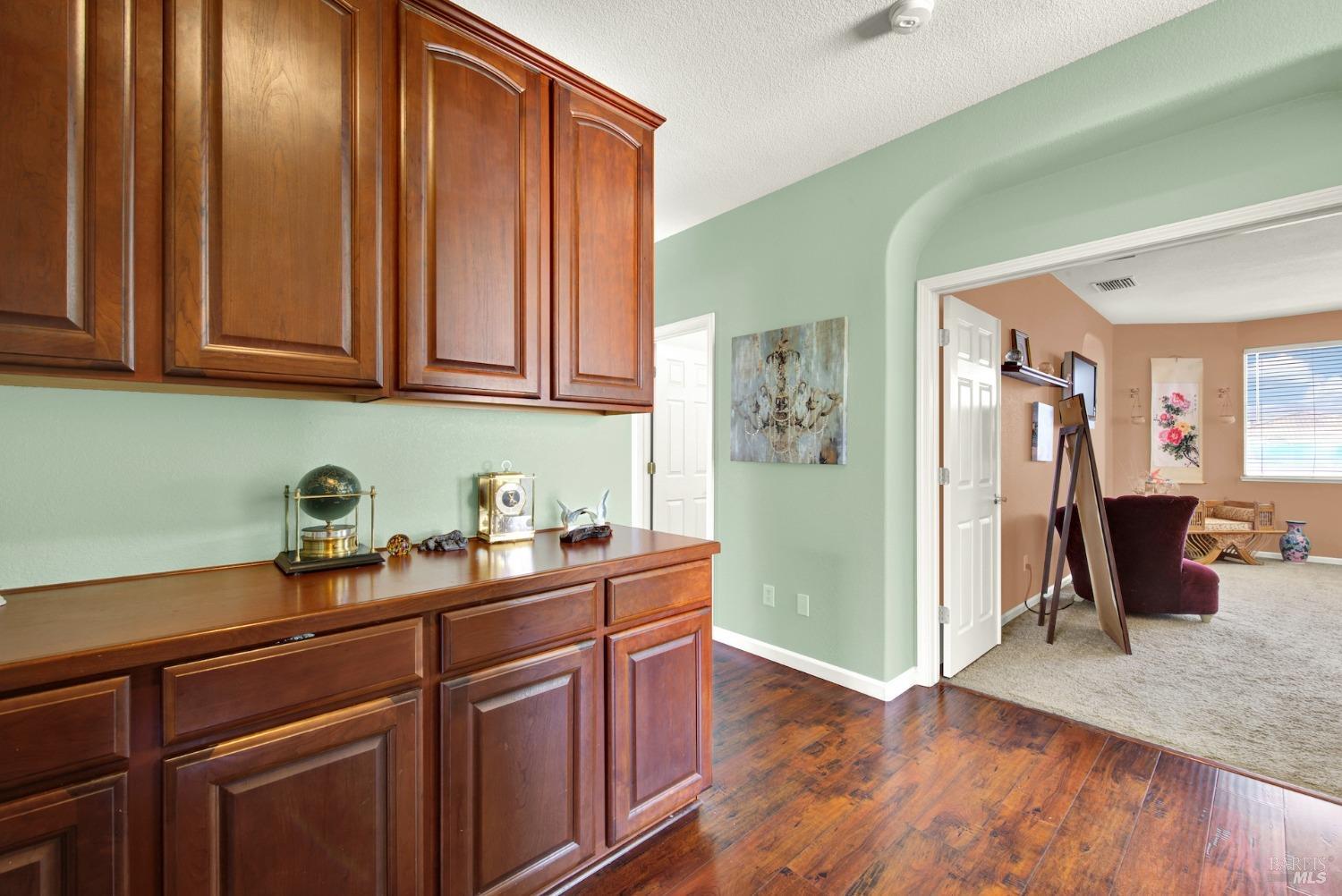 Detail Gallery Image 47 of 77 For 900 Shelter Cove Ct, Vacaville,  CA 95688 - 5 Beds | 3 Baths