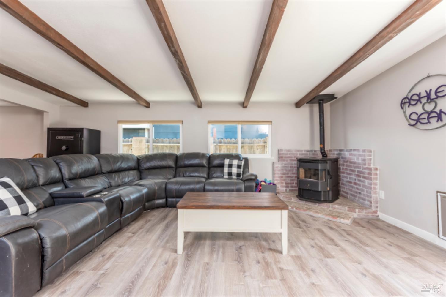 Detail Gallery Image 20 of 31 For 265 Juniper St, Vacaville,  CA 95688 - 3 Beds | 2 Baths