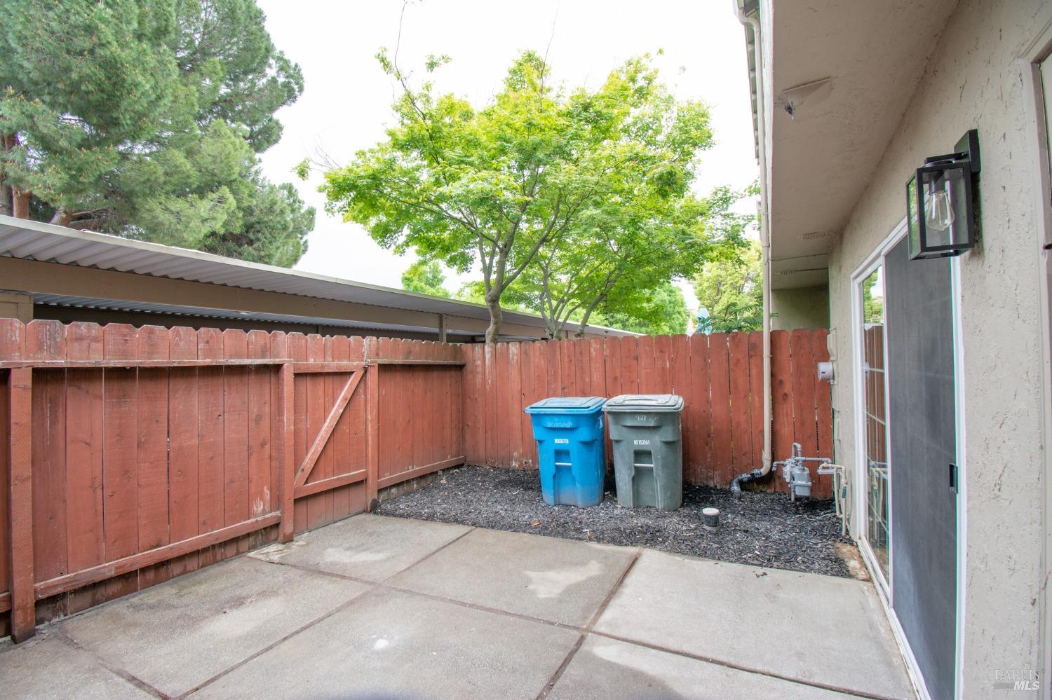 Stinson Avenue, Vacaville, California image 33