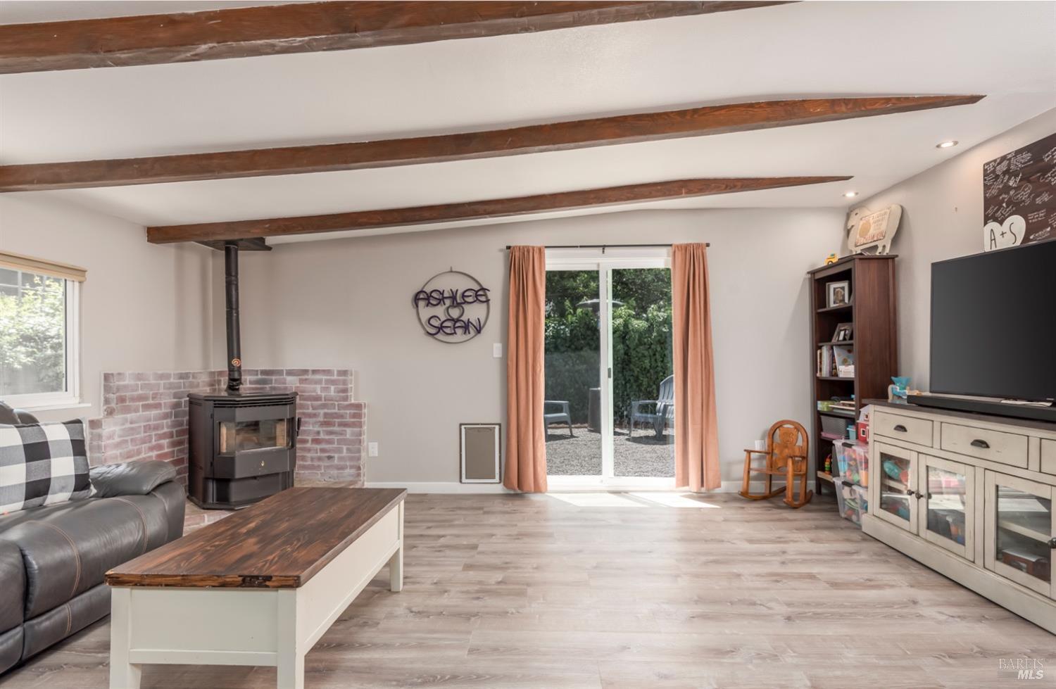 Detail Gallery Image 21 of 31 For 265 Juniper St, Vacaville,  CA 95688 - 3 Beds | 2 Baths