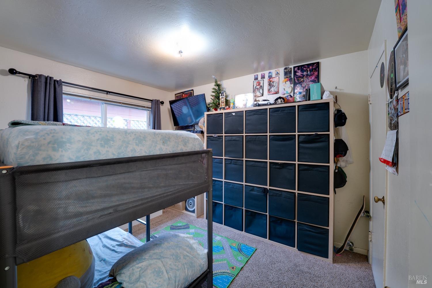 Detail Gallery Image 6 of 16 For 914 Deturk Ave, Santa Rosa,  CA 95404 - – Beds | – Baths
