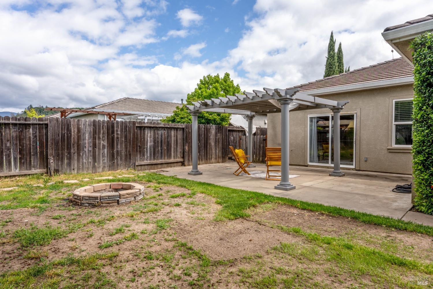 Detail Gallery Image 23 of 34 For 458 Kennwood Dr, Ukiah,  CA 95482 - 3 Beds | 2 Baths