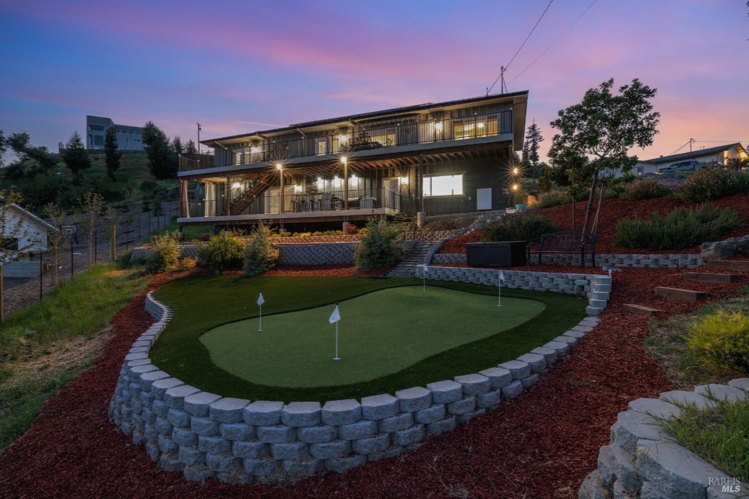 Detail Gallery Image 37 of 65 For 1393 Michele Way, Santa Rosa,  CA 95404 - 3 Beds | 3 Baths