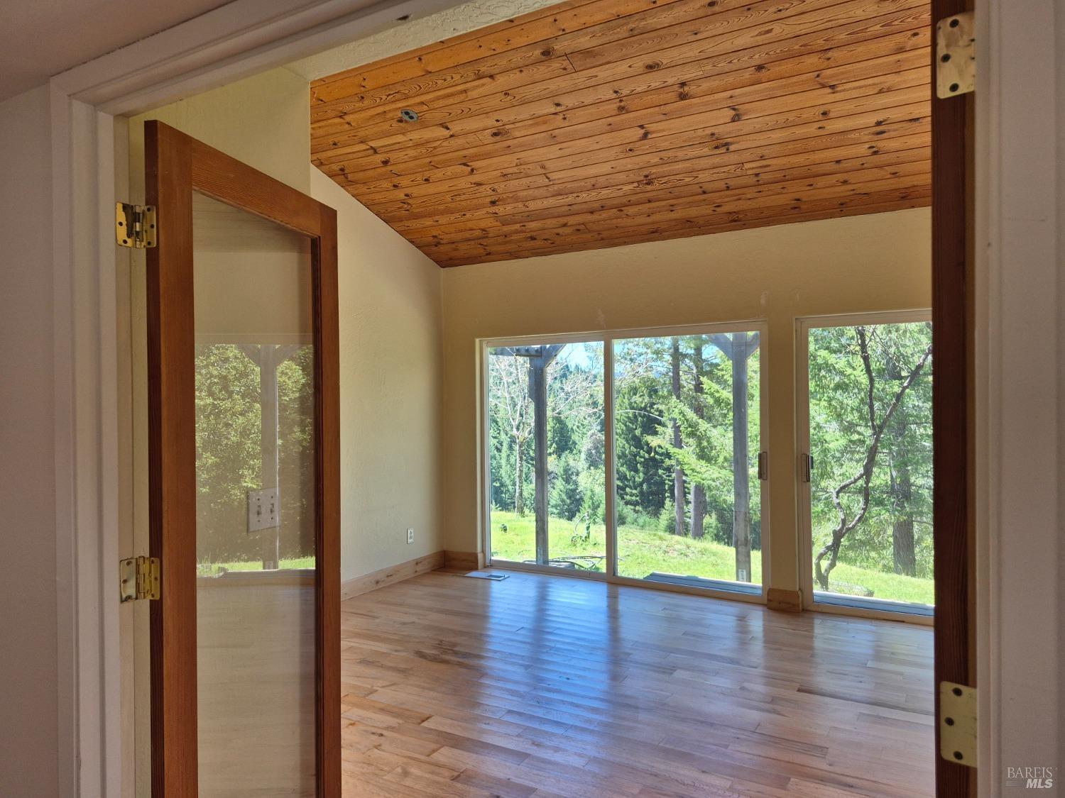 Detail Gallery Image 58 of 93 For 16770 Branscomb Rd, Branscomb,  CA 95454 - 2 Beds | 2 Baths