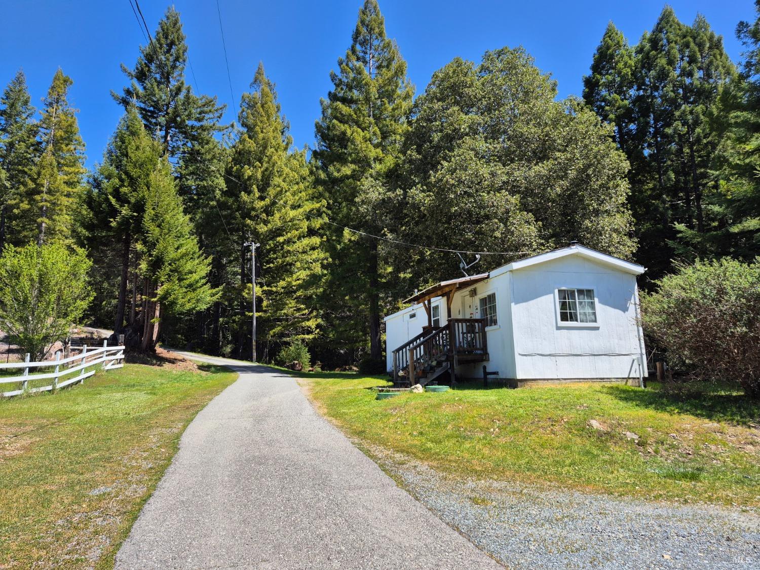 Detail Gallery Image 80 of 93 For 16770 Branscomb Rd, Branscomb,  CA 95454 - 2 Beds | 2 Baths