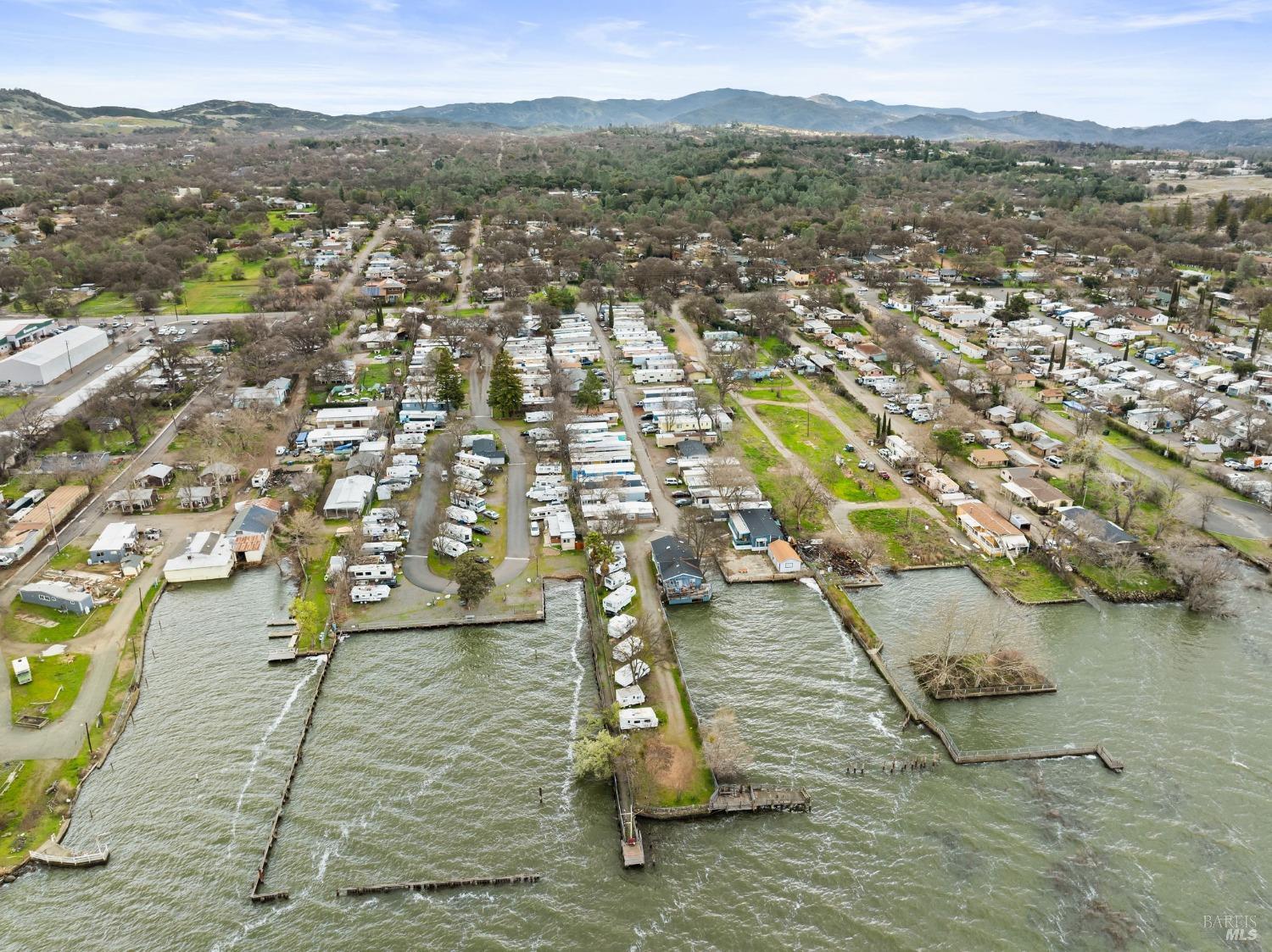 Detail Gallery Image 24 of 25 For 5575 Old Highway 53 Hwy 7, Clearlake,  CA 95422 - 2 Beds | 1/1 Baths